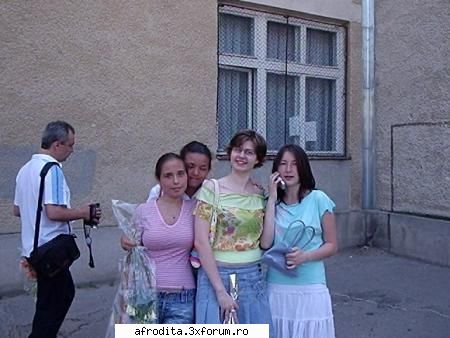 Asta`s eu - samara, dee, disarm & kammy ...si un nene :d - Poze